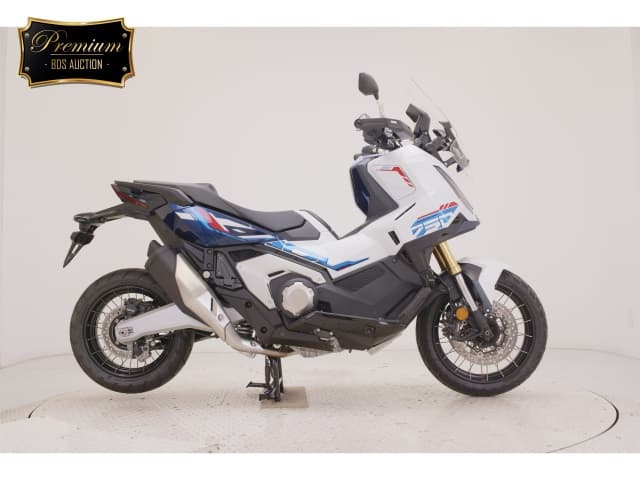 Honda X-ADV750-2