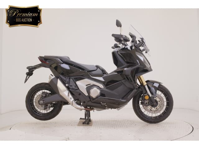 Honda X-ADV750-2