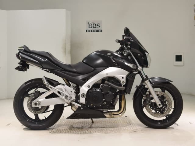 Suzuki GSR400A