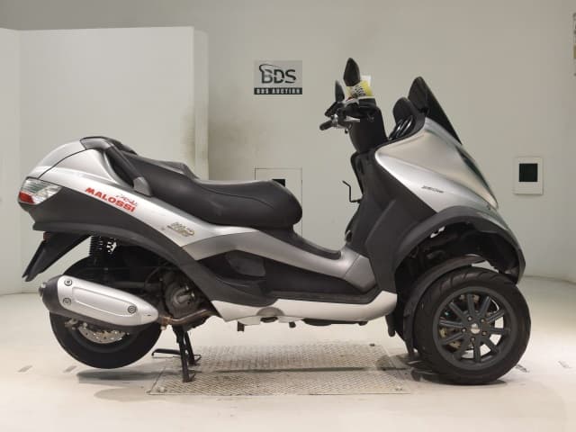 Imported PIAGGIO MP3 250