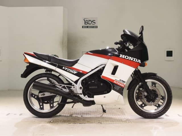 Honda VT250FE INTEGRA