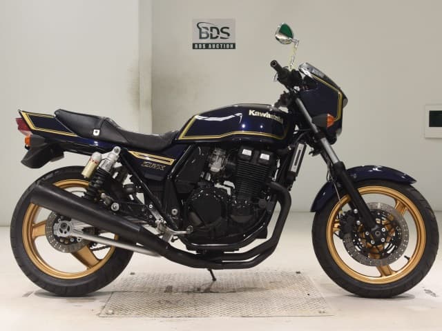 Kawasaki ZRX400