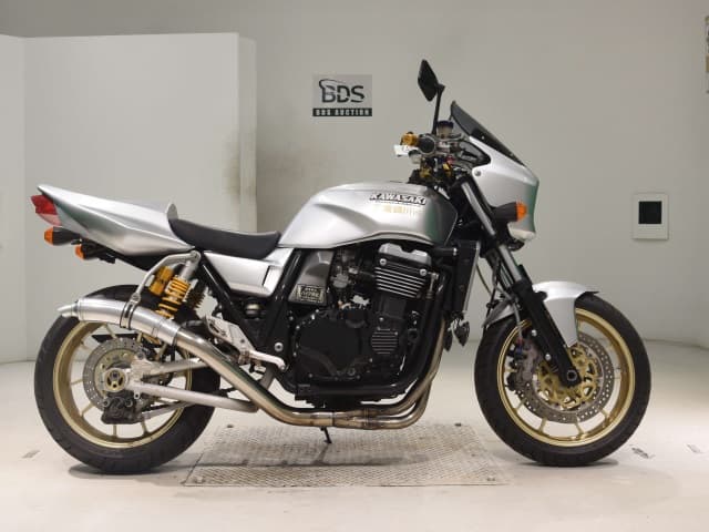 Kawasaki ZRX1100