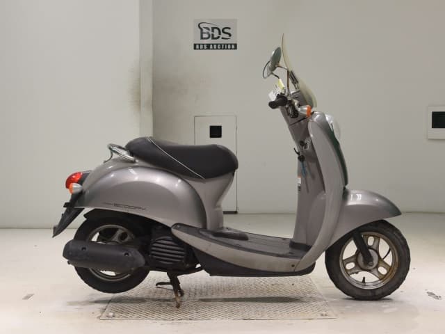 Honda CREA SCOOPY I