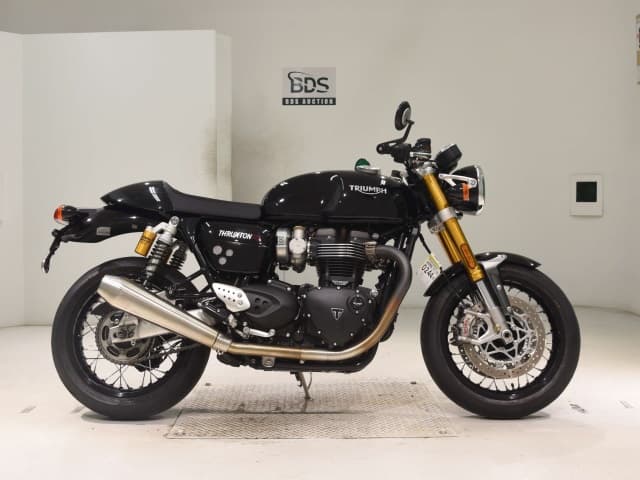 Imported TRIUMPH THRUXTON1200RS