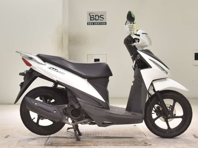 Suzuki ADDRESS110-2