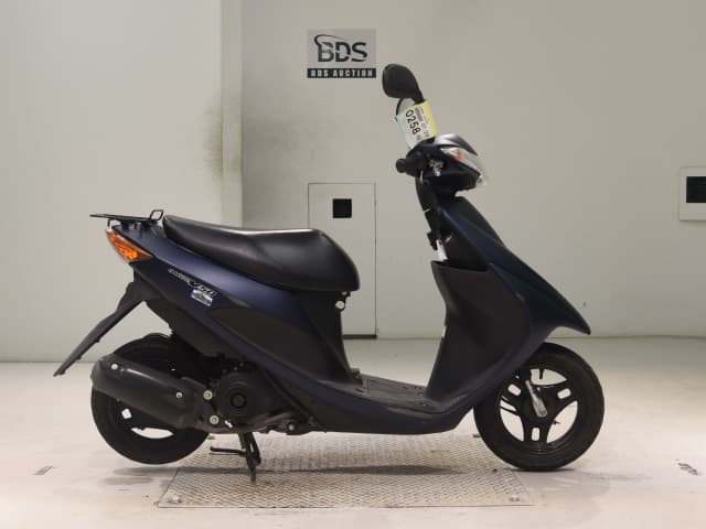 Suzuki ADDRESS V50-3