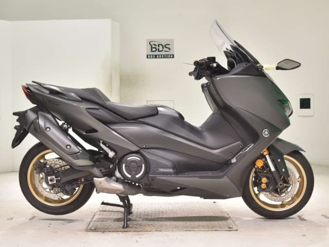 Yamaha T-MAX560T