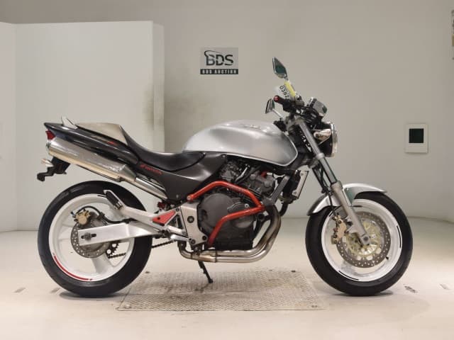 Honda HORNET250