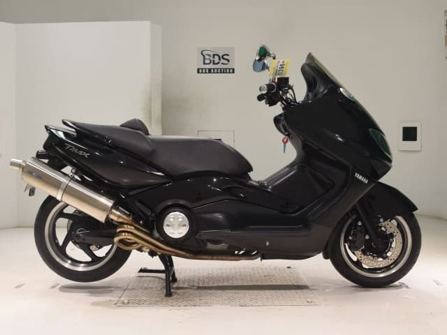 Yamaha T-MAX500-2