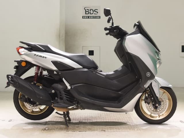 Yamaha NMAX-2