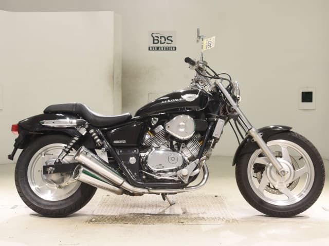 Honda MAGNA250