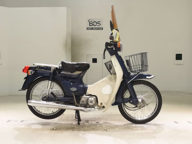 Honda C90-E
