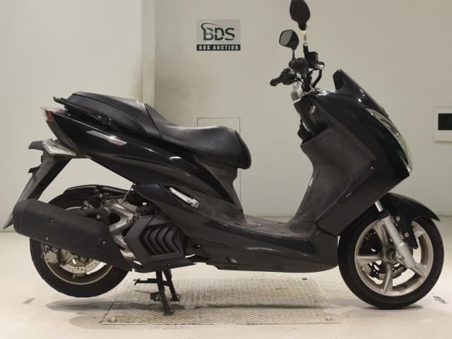 Yamaha MAJESTY155S