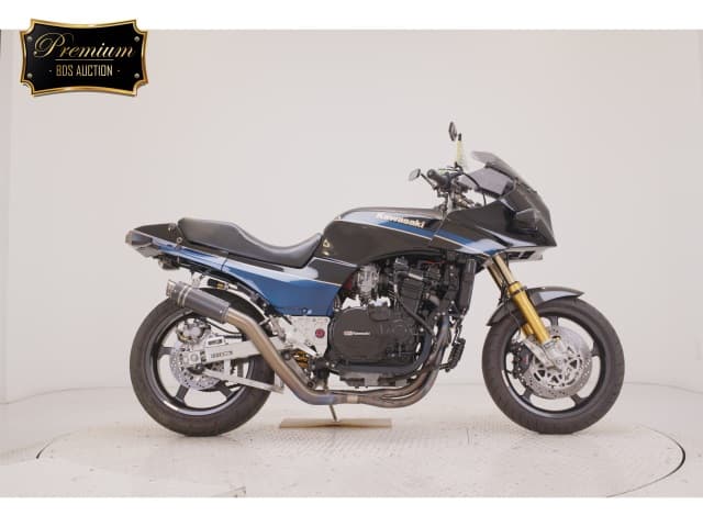 Kawasaki GPZ900R