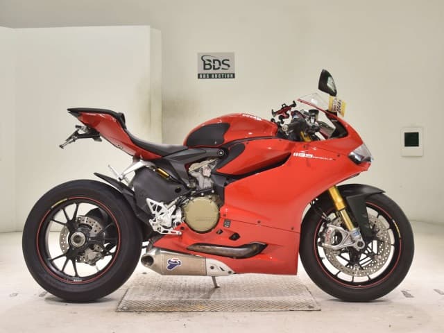 Imported DUCATI1199ﾊﾟﾆｶﾞ-ﾚS