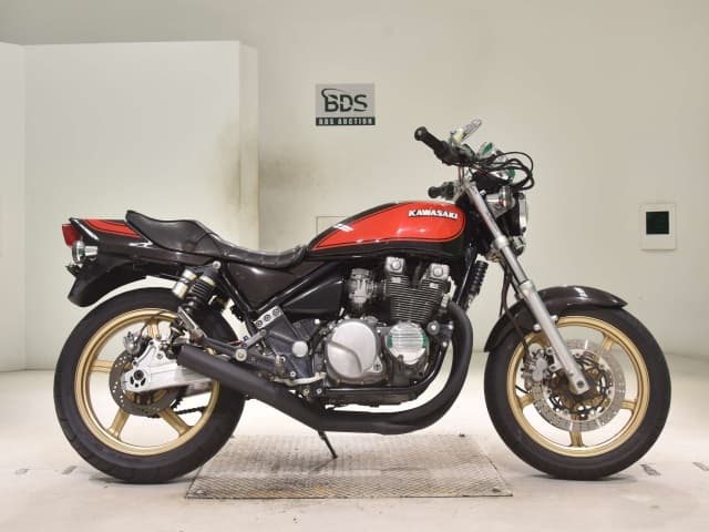 Kawasaki ZEPHYR400-2