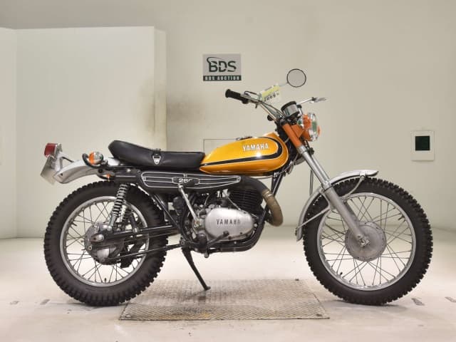 Yamaha DT250