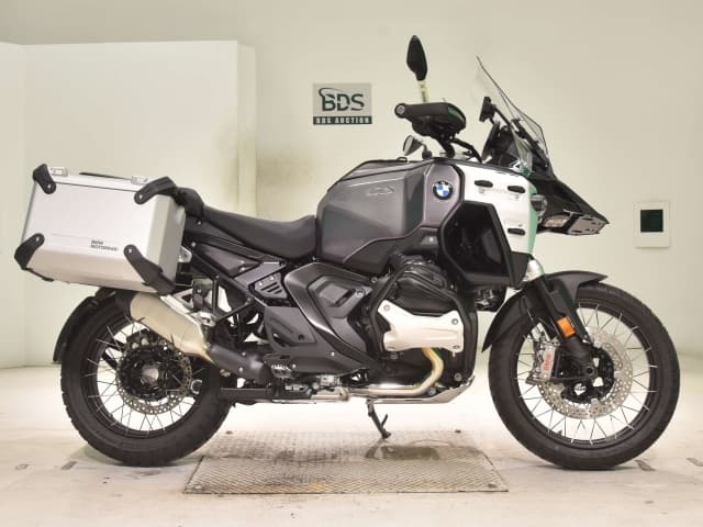 Imported BMWR1300GS ADVENTURE