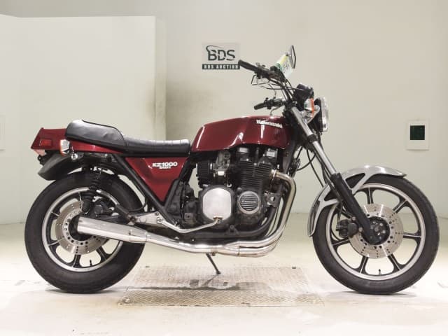 Kawasaki Z1000ST