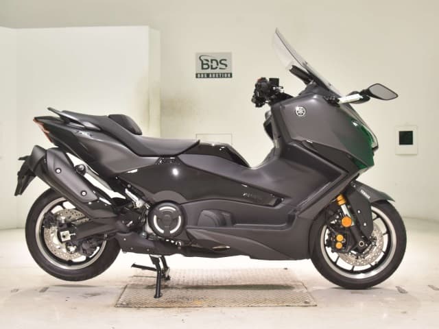 Yamaha T-MAX560T
