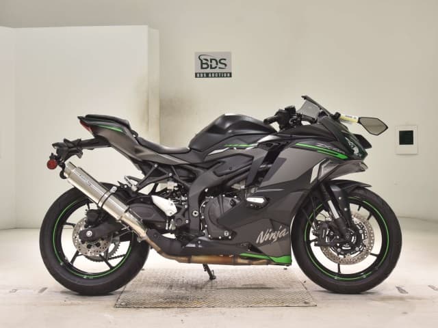 Kawasaki ZX-4R SE