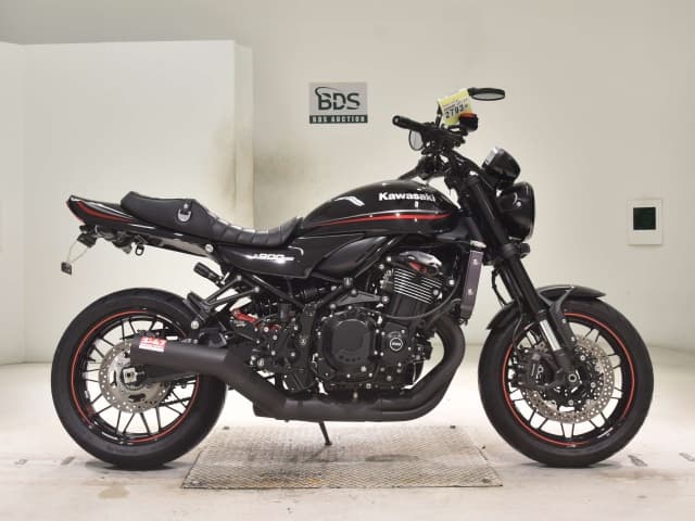 Kawasaki Z900RS