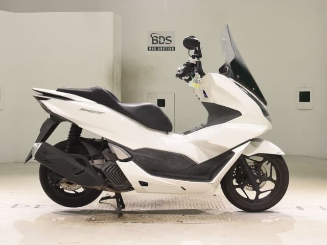 Honda PCX125-4