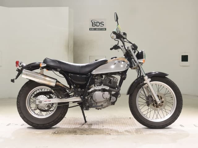 Suzuki BANBAN200