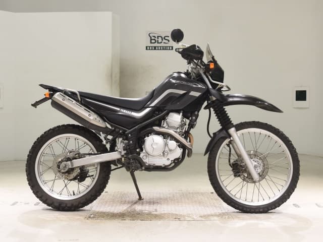Yamaha SEROW250