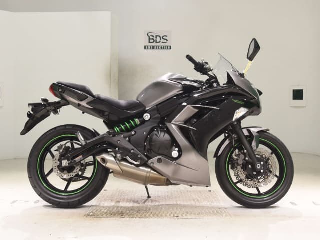 Kawasaki NINJA400