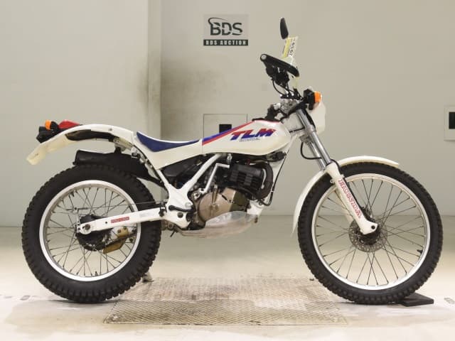 Honda TLM220R