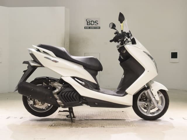 Yamaha MAJESTY155S