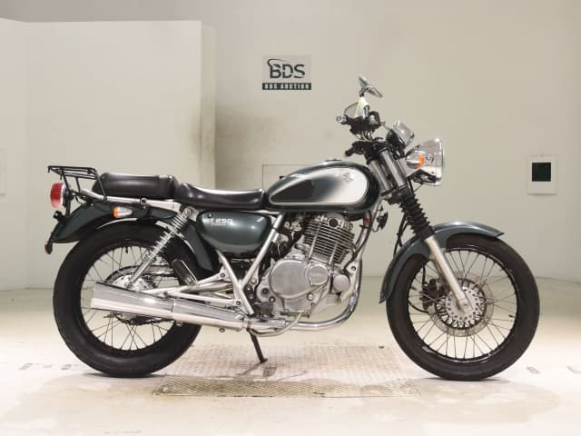 Suzuki ST250E