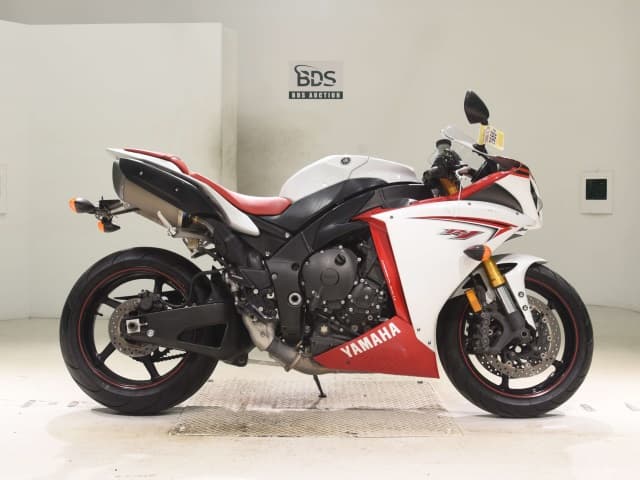Yamaha YZF-R1
