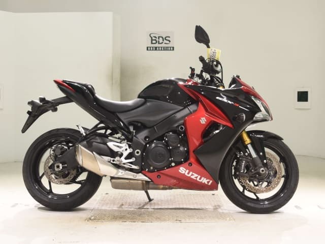Suzuki GSX-S1000F