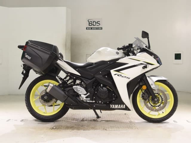 Yamaha YZF-R25A