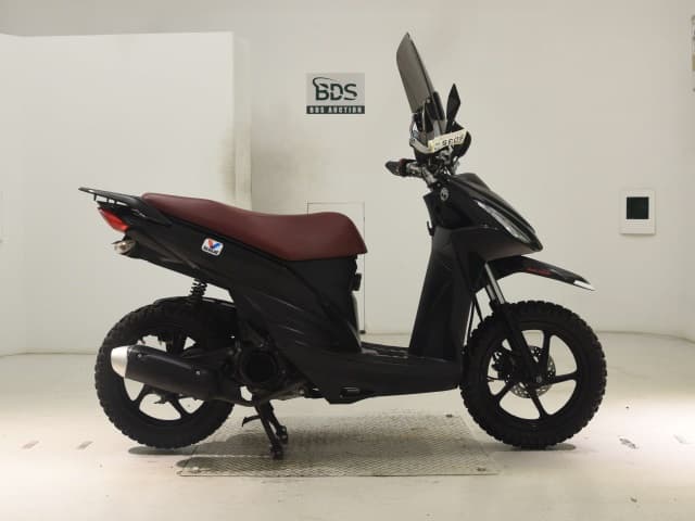 Suzuki ADDRESS110-2