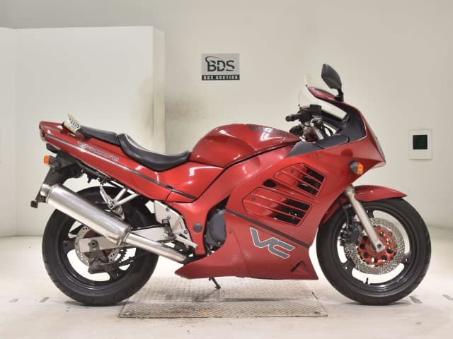 Suzuki RF400RV