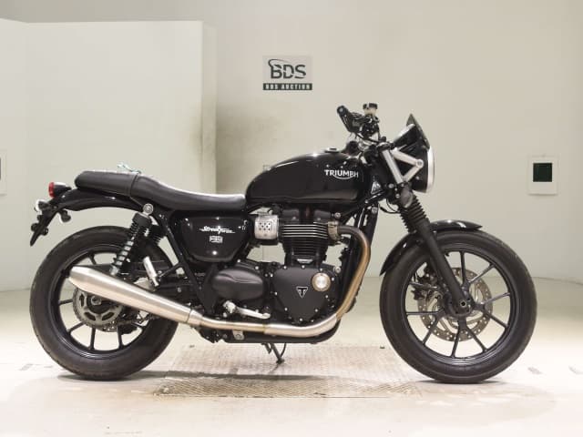 Imported TRIUMPH ｽﾄﾘ-ﾄﾂｲﾝ