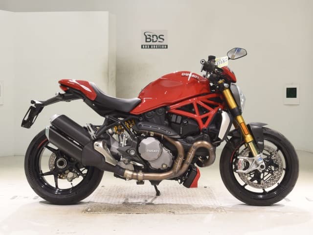 Imported DUCATI M1200S