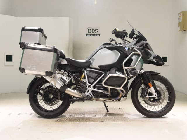 Imported BMWR1250GS ADVENTURE