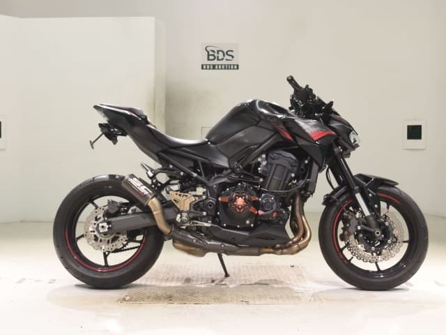 Kawasaki Z900-2