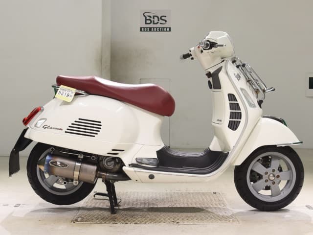 Imported VESPA GTS250IE