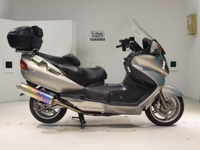 Suzuki SKYWAVE650
