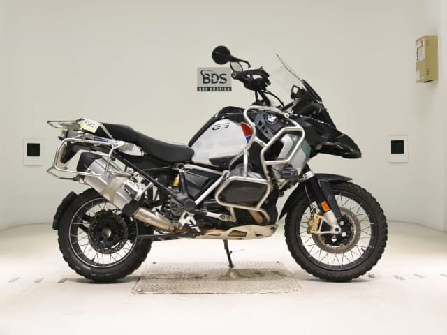 Imported BMWR1250GS ADVENTURE