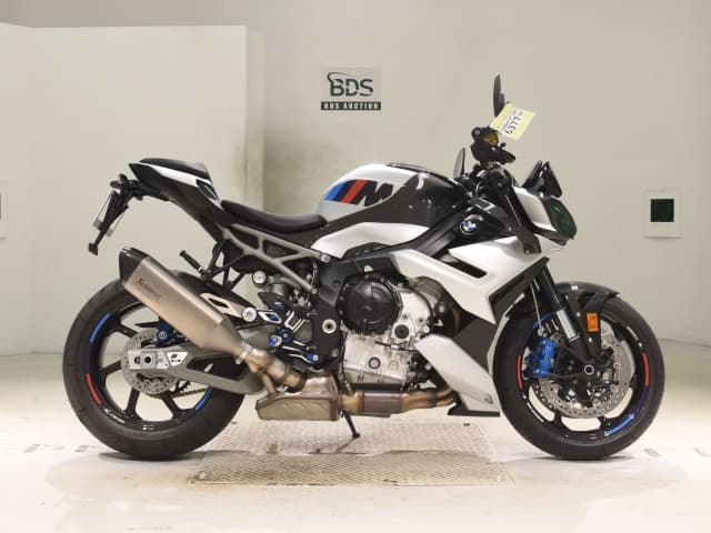 Imported BMWM1000R