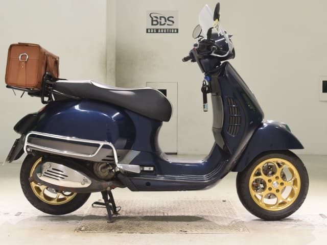 Imported VESPA GTS250IE