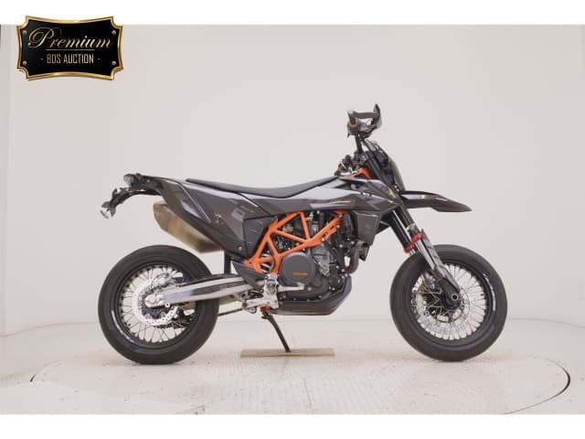 Imported KTM690SMC R