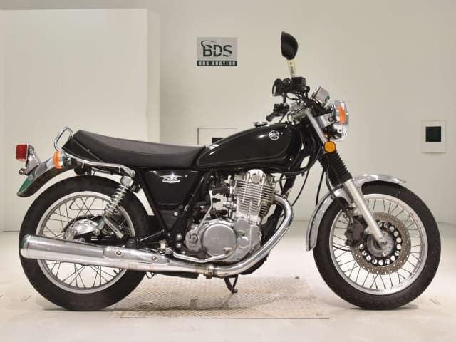 Yamaha SR400-4